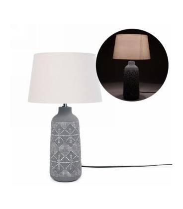 Lampe base grise à motif pois 12.5 D x 21''