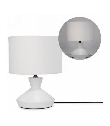 WHITE TABLE LAMP 10X13''