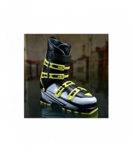 Bank shaped ski boot